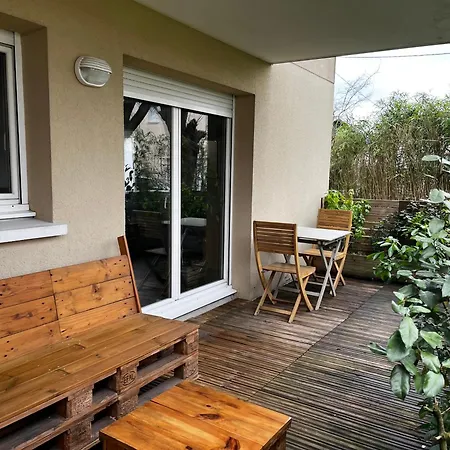 Appartement Talence, Near Bordeaux - Parking, Terrace, Sleeps 6